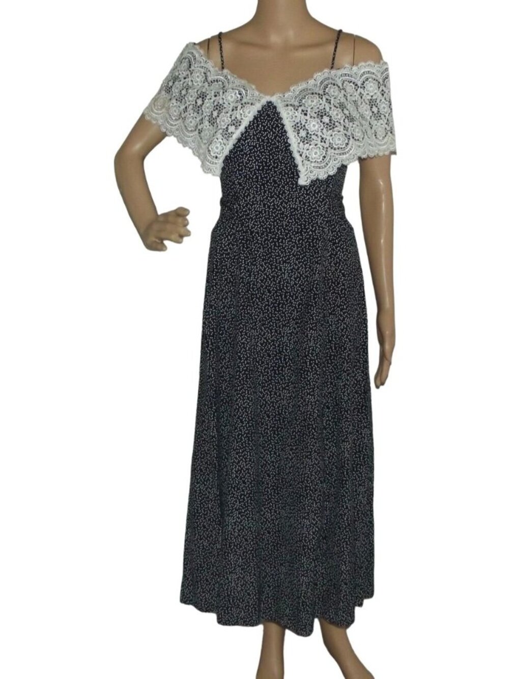Scott McClintock Dress 4 Black White long midi off shoulder lace Collar polkadot